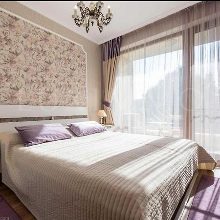 Luxury Apartment Amalfi 300 M From The Beach Варна Екстер'єр фото