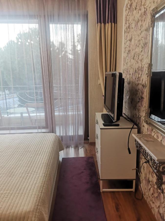 Luxury Apartment Amalfi 300 M From The Beach Варна Екстер'єр фото