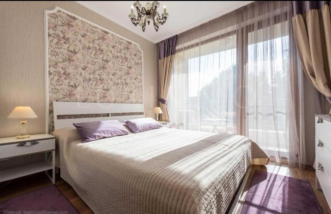 Luxury Apartment Amalfi 300 M From The Beach Варна Екстер'єр фото